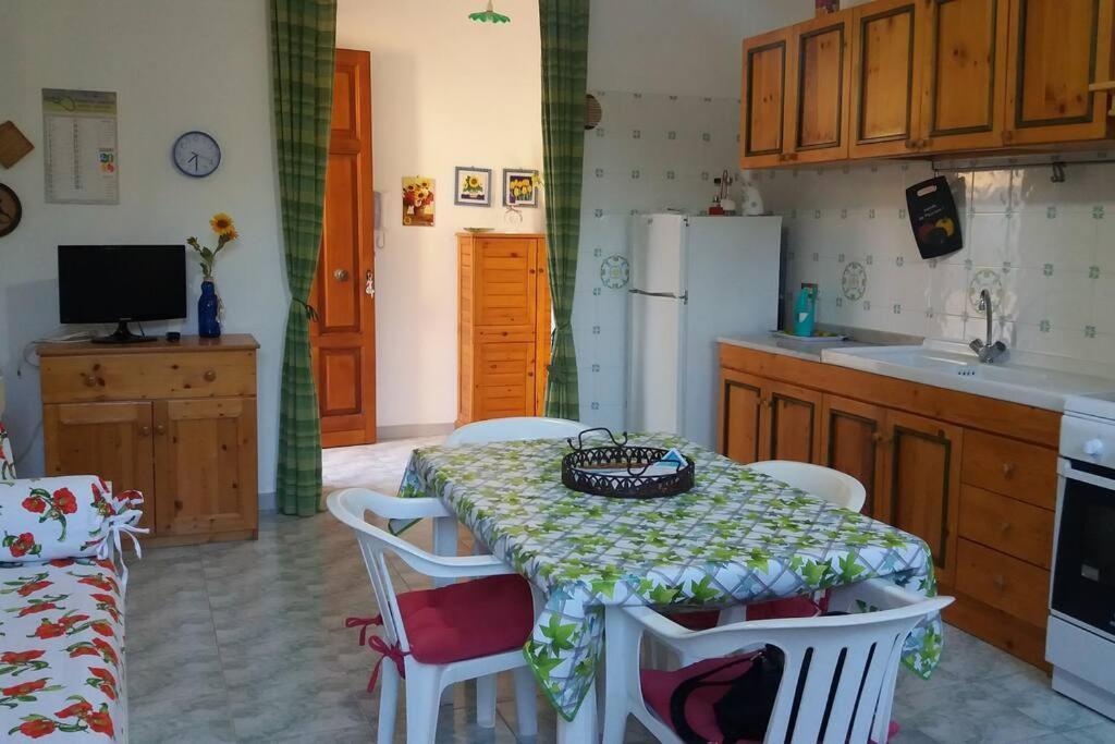 Casa Catalogna , Vicino Al Centro Storico. Villa Lipari  Eksteriør bilde